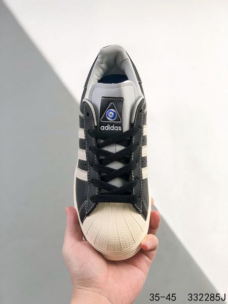 Adidas Superstar 2024最新男女生皮面三葉草 貝殼頭系列經典休閒運動板鞋