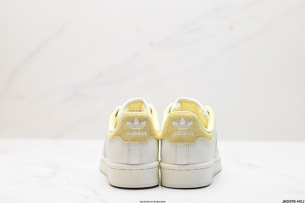 Adidas Originals Superstar 2024新款女生貝殼頭系列低幫經典百搭休閒運動板鞋