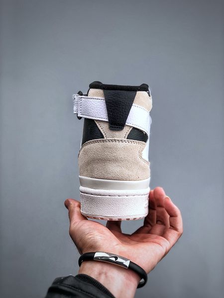 Adidas Originals Forum 84 High 米白黑 2024全新男女款高幫休閒板鞋