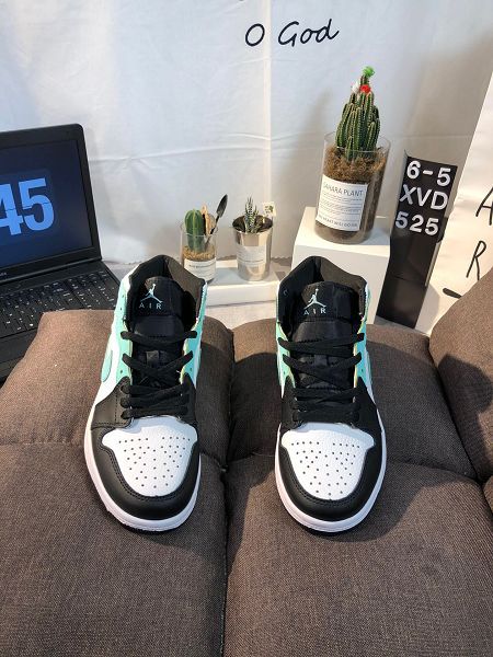 Nike Air Jordan 1 AJ1 Mid 2021新款 喬丹1代高幫男女款籃球鞋 帶半碼