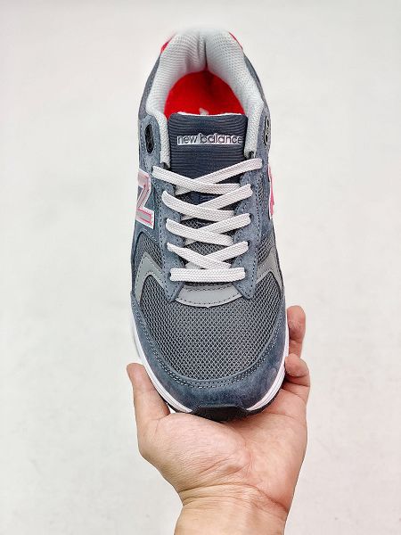 New Balance 880 2020新款 紐巴倫舒適緩震情侶款運動鞋