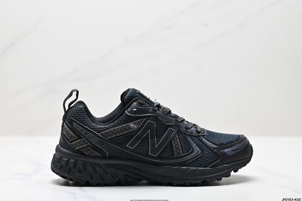 New Balance 410 2025新款男女運動鞋復古銀灰輕便透氣休閒老爹鞋