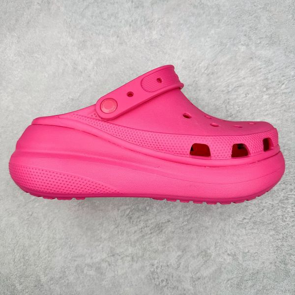 Crocs卡洛馳 Classic Clog 泡芙系列 女生夏季經典兩用沙灘洞洞鞋