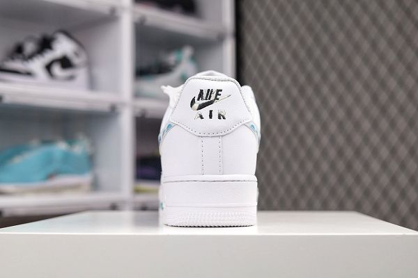 Nike Air Force 1 2022新款 全掌內置蜂窩氣墊男女生低幫運動板鞋