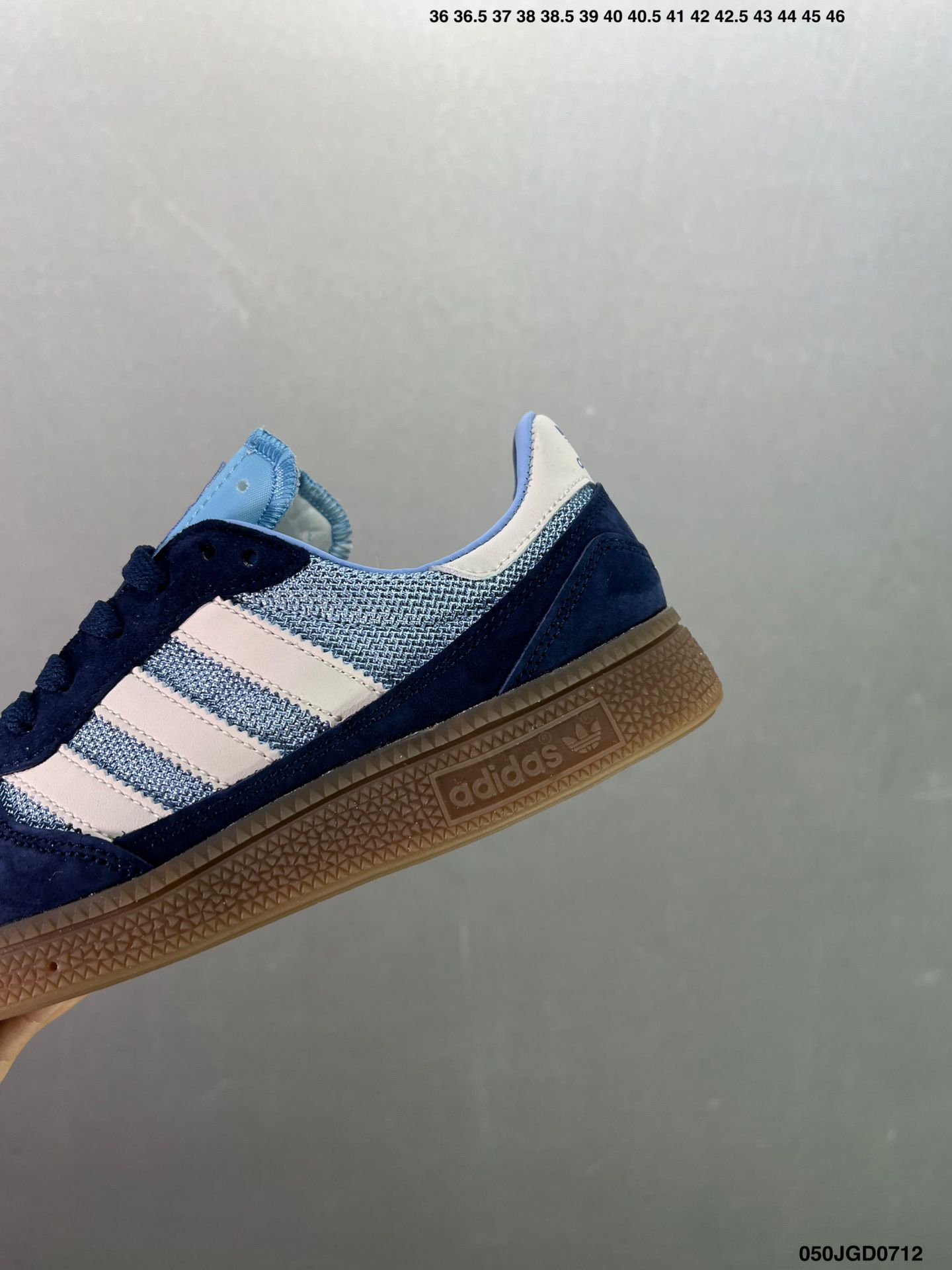 KITH x Adidas Originals Samba OG」Classics Program 2024新款男女系列皮革板鞋 白淺灰深綠燙金色