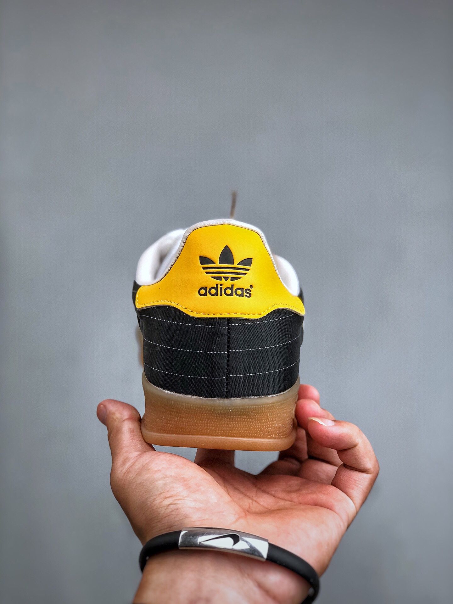 Adidas Originals Gazelle Indoor 2024新款男女復古休閒防滑耐磨低幫板鞋