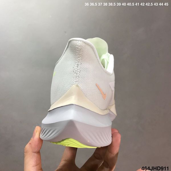 Nike Zoom Gravity 2 2020新款 登月系列情侶款透氣緩震輕便運動跑鞋