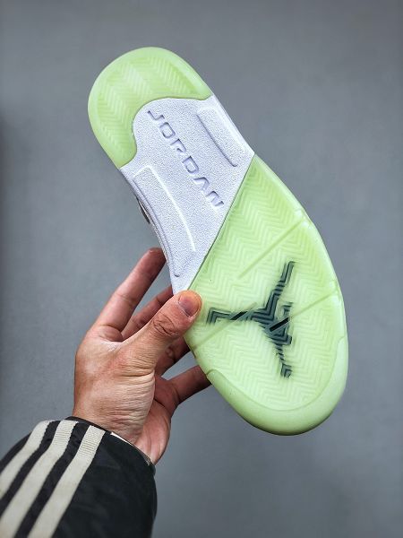 CLOT x Air Jordan Retro 5 2024全新男女款白絲綢低幫復古休閒文化籃球鞋