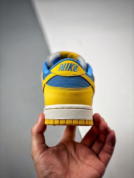 Nk Dunk SB Low 2022新款 科比24男女款板鞋